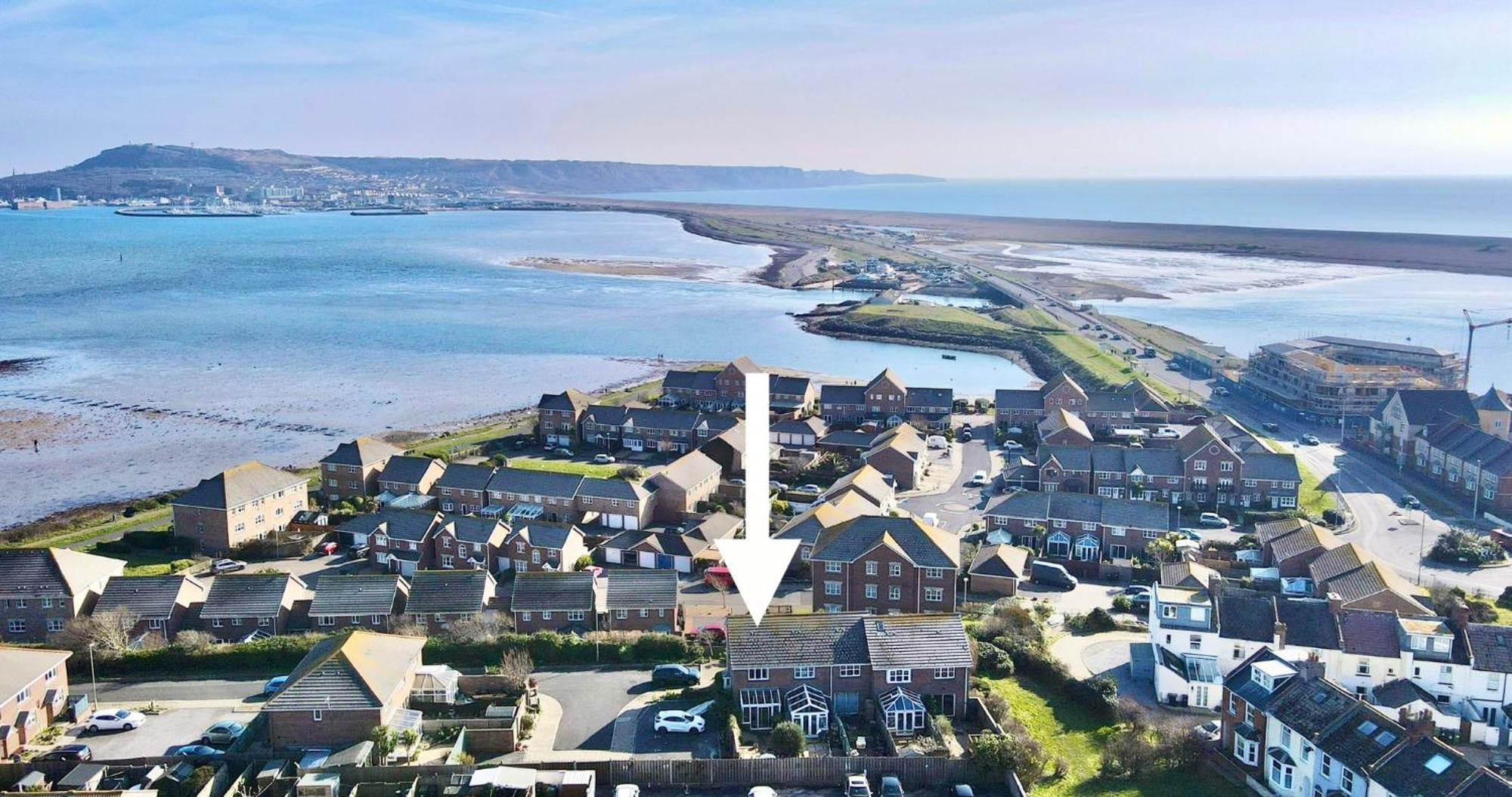 Вилла Chalkhill View - Idyllic Sea Views Parking Wyke Regis Экстерьер фото